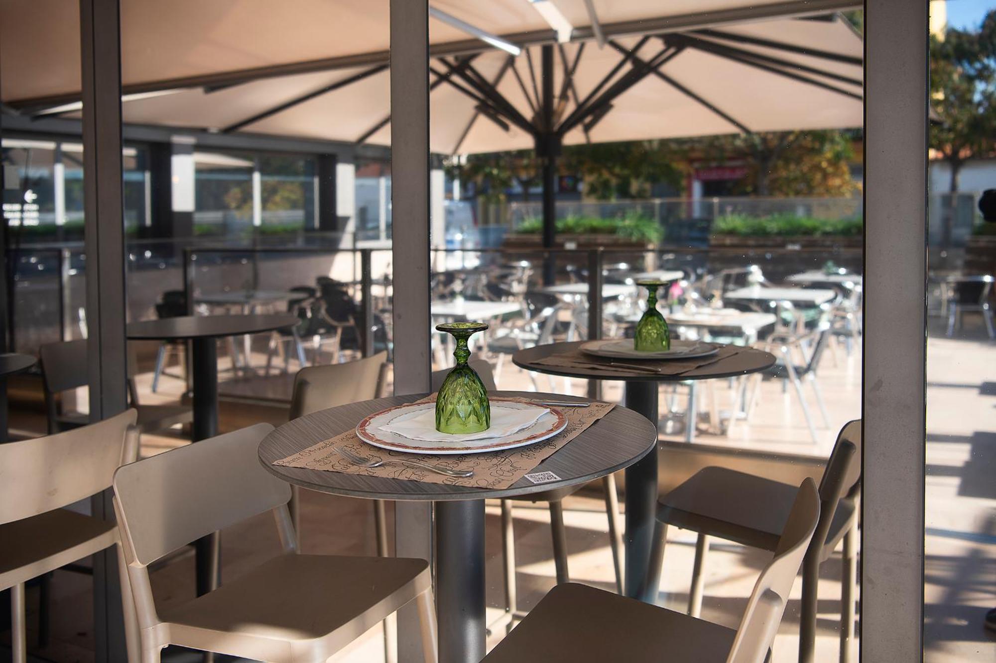 Hotel Palau De Girona Sant Julià De Ramis Buitenkant foto